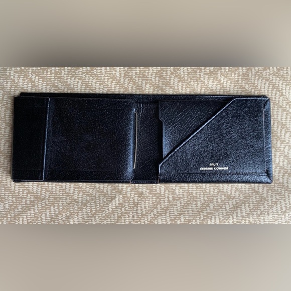 Men’s NWOT Cowhide Wallet - Picture 1 of 5